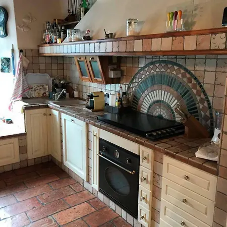 Lombardi Apartment