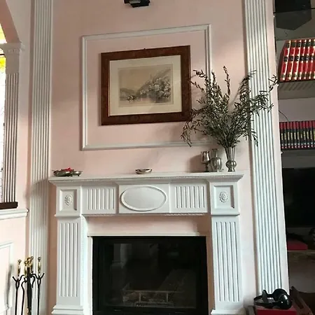 Apartment Lombardi