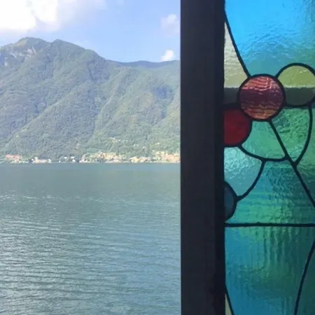 Lombardi Apartment Nesso