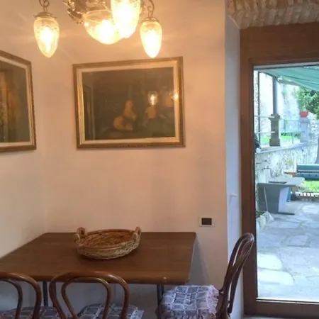 Lombardi Apartment
