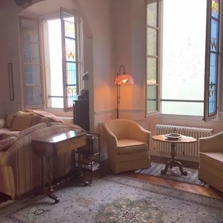 Lombardi Apartment *